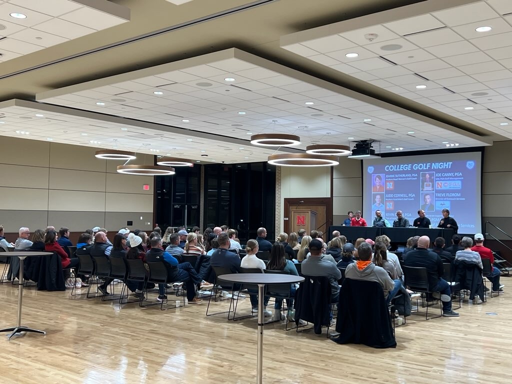 2025 College Golf Night